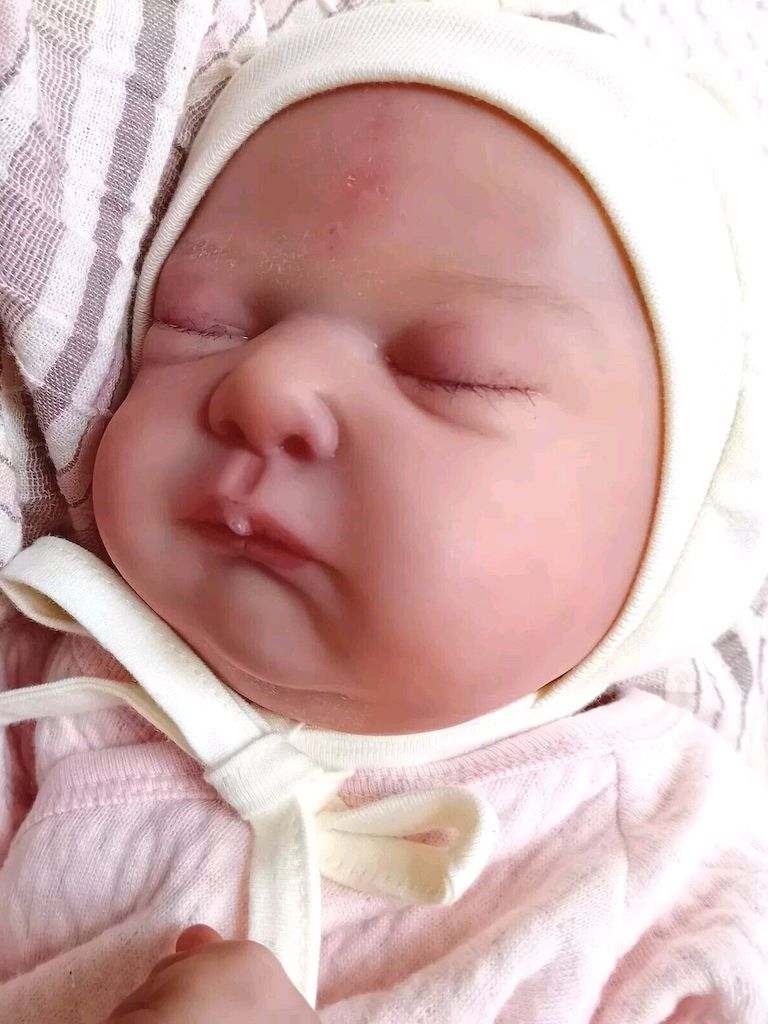 Demi by Phil Donnelly