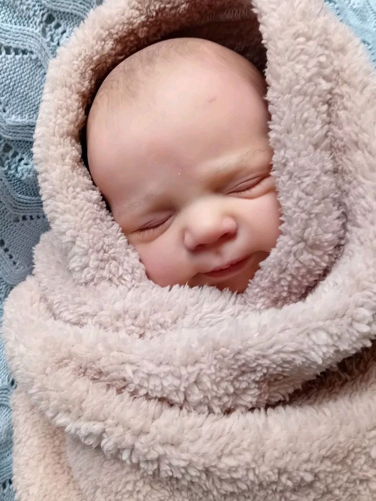 Pascale by Joanna Kazmierczak